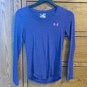 Women’s size XS Under Armour shirt